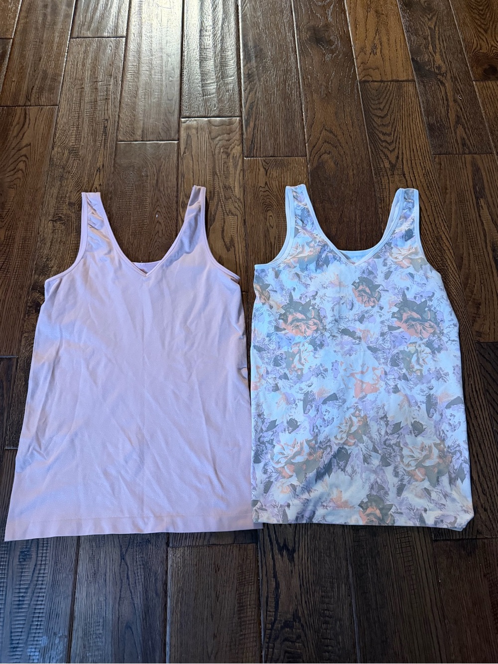 BREEZIES Lavender & Floral V-Neck Tank Tops - Set of 2 Size M
